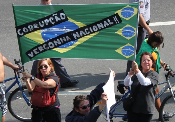 Courts uphold prior censorship of Brazilian newspaper, which cannot report on political controversy since 2009 | Knight Center for Journalism in the Americas